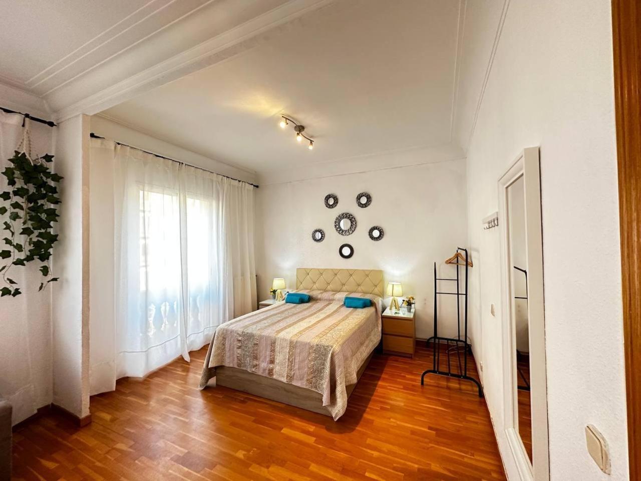 Habitaciones Acogedoras Βαρκελώνη Εξωτερικό φωτογραφία