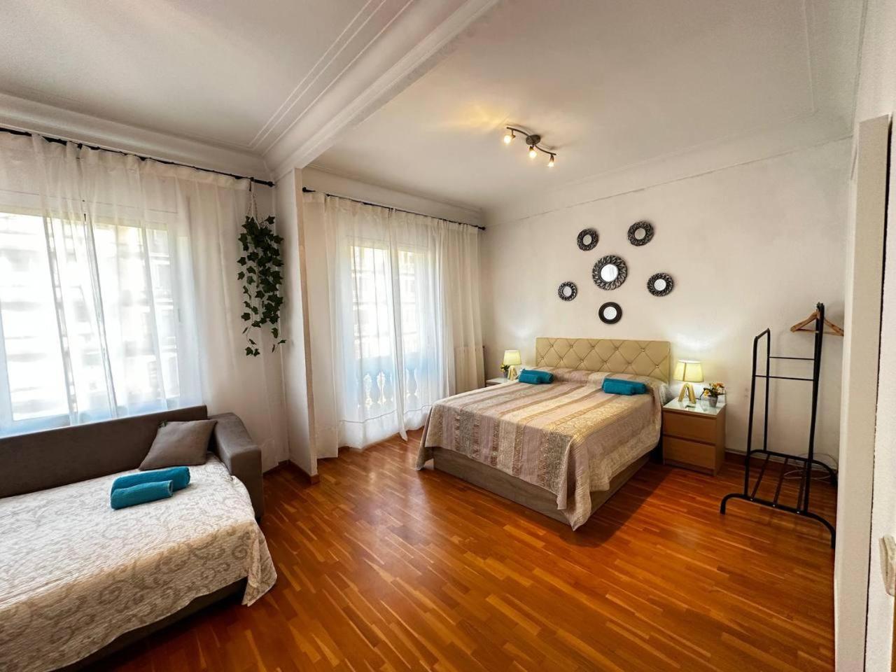 Habitaciones Acogedoras Βαρκελώνη Εξωτερικό φωτογραφία
