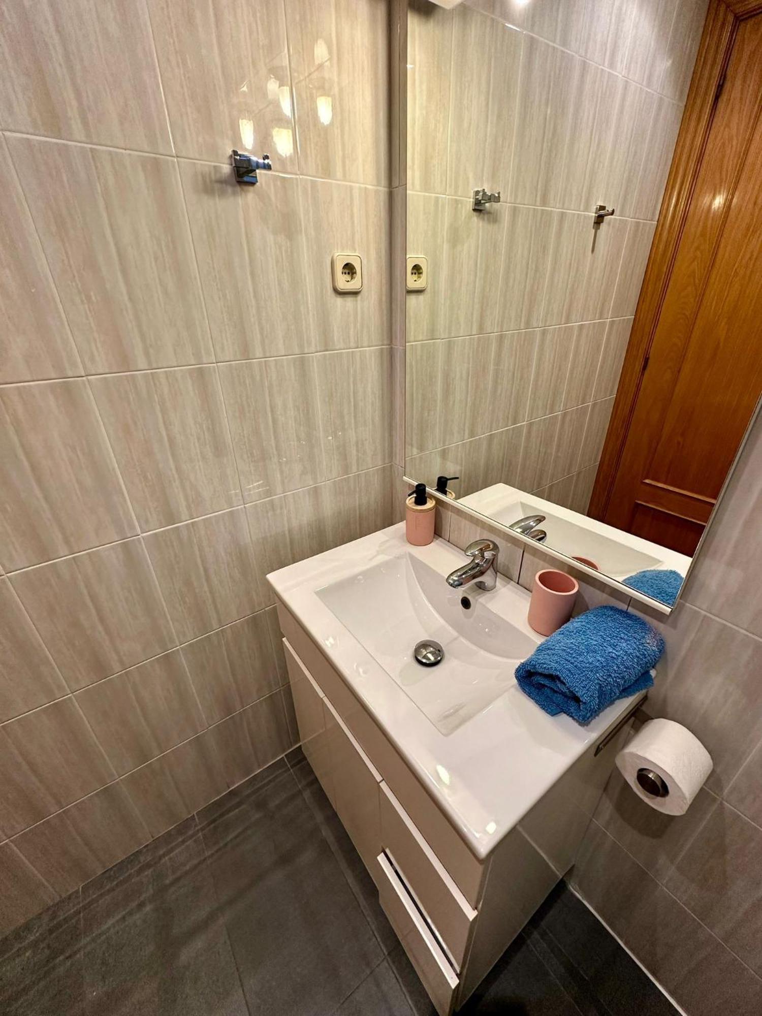 Habitaciones Acogedoras Βαρκελώνη Εξωτερικό φωτογραφία